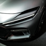 フェラーリ プロサングエ（シルバー）のヘッドライト